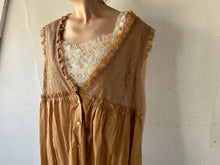 将图片加载到图库查看器,Sheer Tulle Yolk Gather Tiered Front Button Gilet Dress #7523545