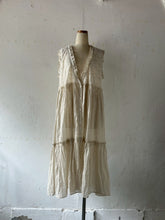 将图片加载到图库查看器,Sheer Tulle Yolk Gather Tiered Front Button Gilet Dress #7523545