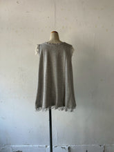 将图片加载到图库查看器,Front Lace up Gather Flare Sleeveless P/O #1521008