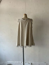 将图片加载到图库查看器,Front Lace up Gather Flare Sleeveless P/O #1521008