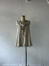 将图片加载到图库查看器,Front Lace up Gather Flare Sleeveless P/O #1521008