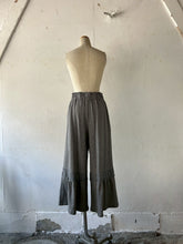 이미지를 갤러리 뷰어에 로드 , Elastic Waist Side Pocket Gathered Frill long Pants #1521409