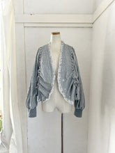 Cargar imagen en el visor de la galería, Cableknit & Pique Striped Jersey Puff Sleeve V/N Bolero Cardigan Front Lace-Up Ribbon #1511205