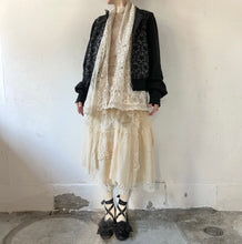 Cargar imagen en el visor de la galería, Vintage inspired lace mix shawl #1414928