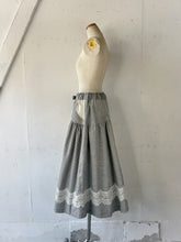 Cargar imagen en el visor de la galería, Gobelin Flower JQ Material Mix Patchwork Waist Elastic Balloon  Silhouette Gather SK #1513332
