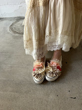 画像をギャラリービューアに読み込む, Dorothy Shoes cotton Linen Torchon Lace Mix Loan Frill Slipon Sneaker #1525936
